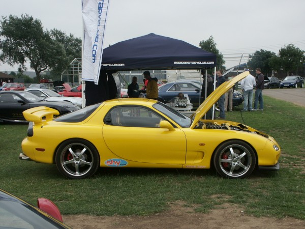 Mazda RX7 Yellow 